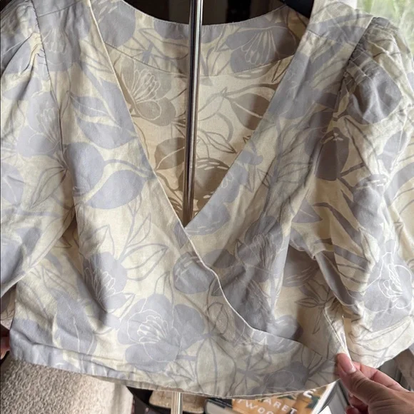 Farm Rio linen cropped top - Picture 3 of 12